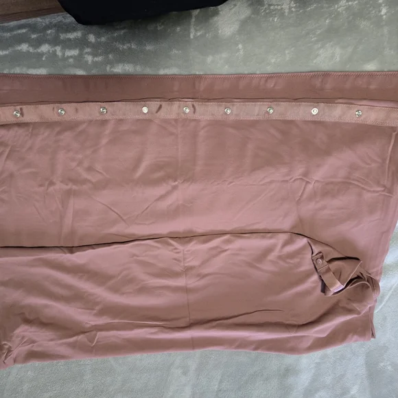 LULULEMON Rose Pink Vinyasa Wrap - Picture 3 of 4